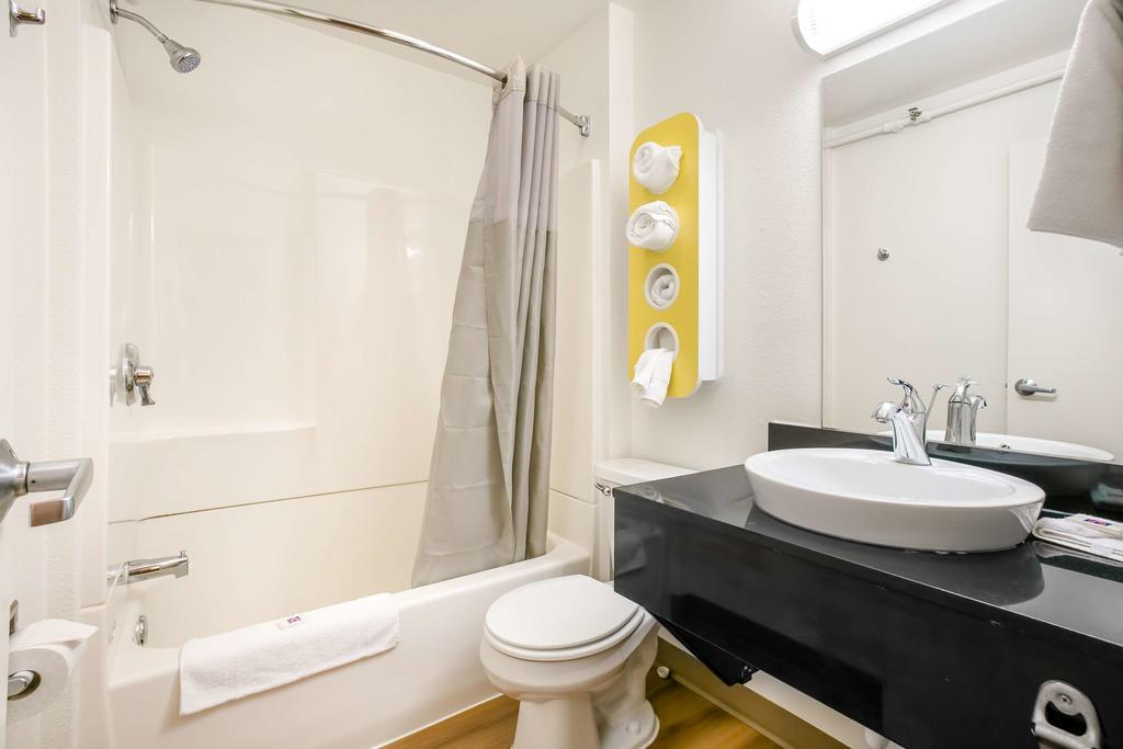 Motel 6 Minneapolis Airport - Mall Of America Esterno foto