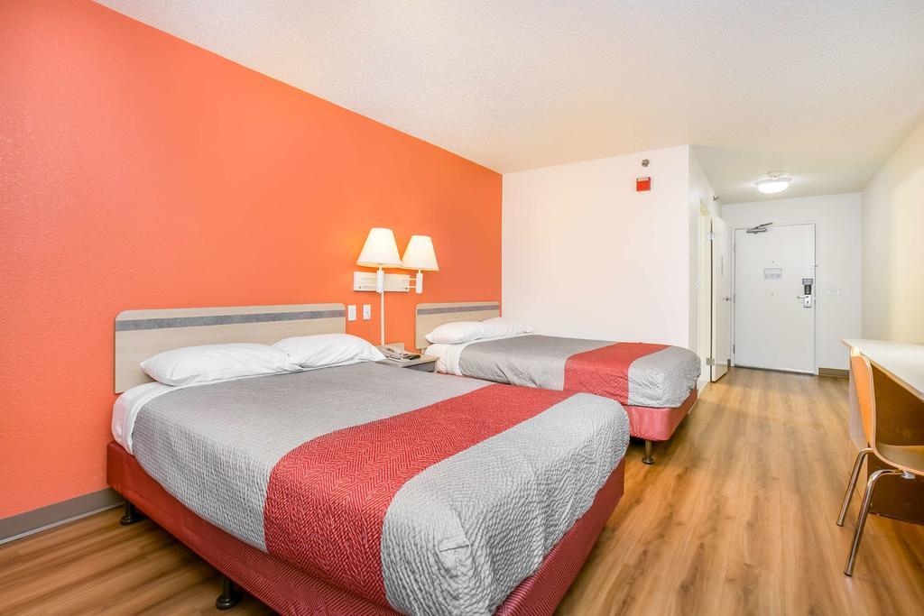 Motel 6 Minneapolis Airport - Mall Of America Esterno foto