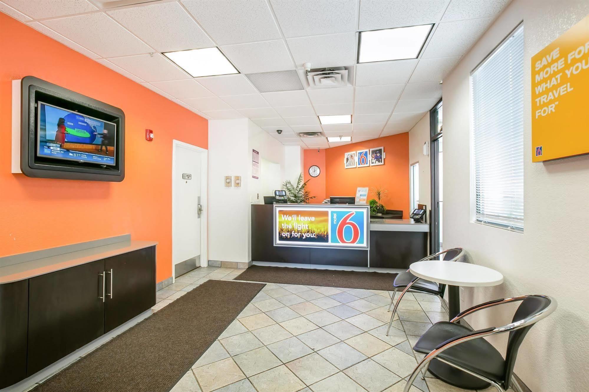 Motel 6 Minneapolis Airport - Mall Of America Esterno foto