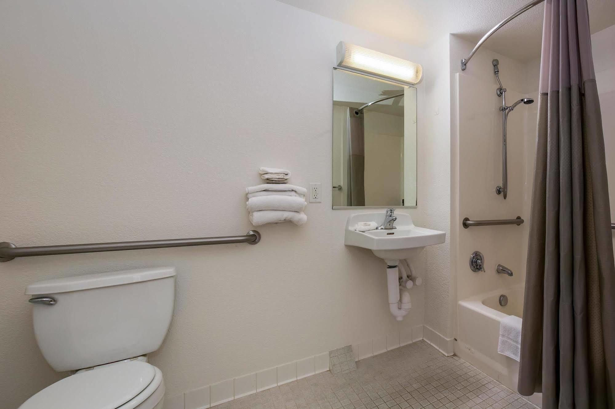 Motel 6 Minneapolis Airport - Mall Of America Esterno foto