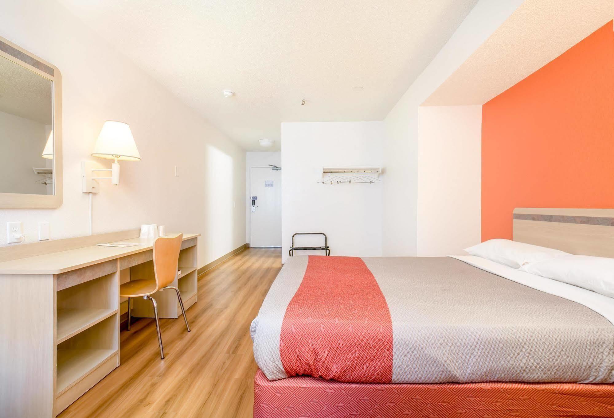 Motel 6 Minneapolis Airport - Mall Of America Esterno foto